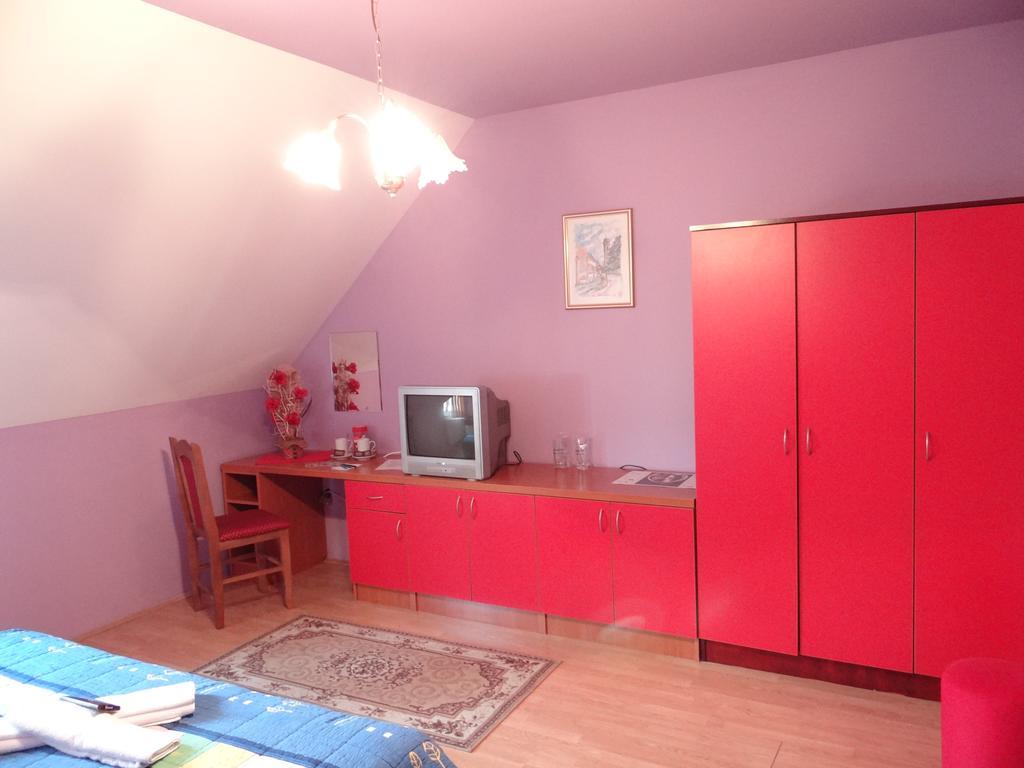 Nasa Tvrdava Guest Accommodation Novi Sad Exterior foto